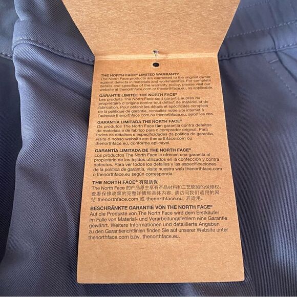 The North Face Gray Relaxed Fit Standard Wide Leg Pants. NWT! Size 10 - Picture 11 of 15